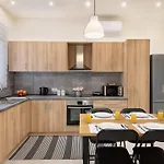 Asterashouse Apartment